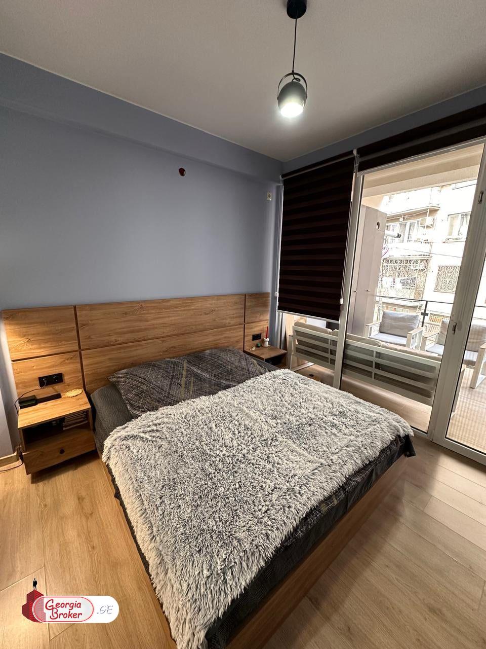 იყიდება ახალი გარემონტებული 3 ოთახიანი ბინა